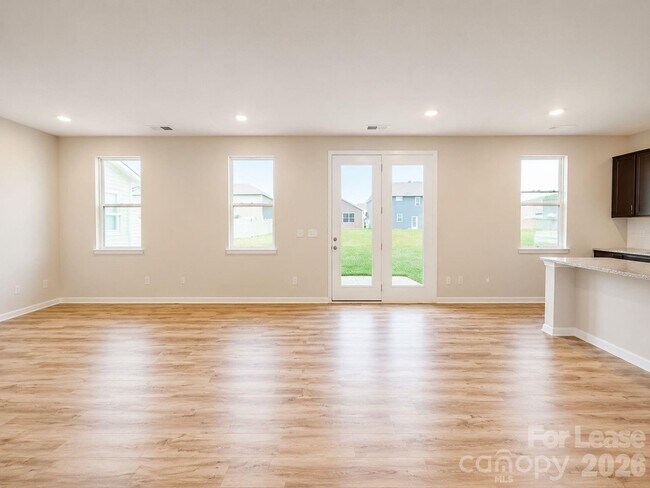 Building Photo - 5030 Markfield Ln