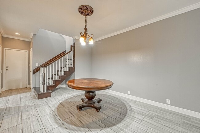 Building Photo - 11733 Lakeside Pl Dr