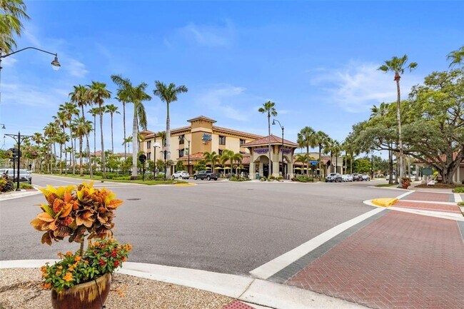 Building Photo - 116 Myakka Dr