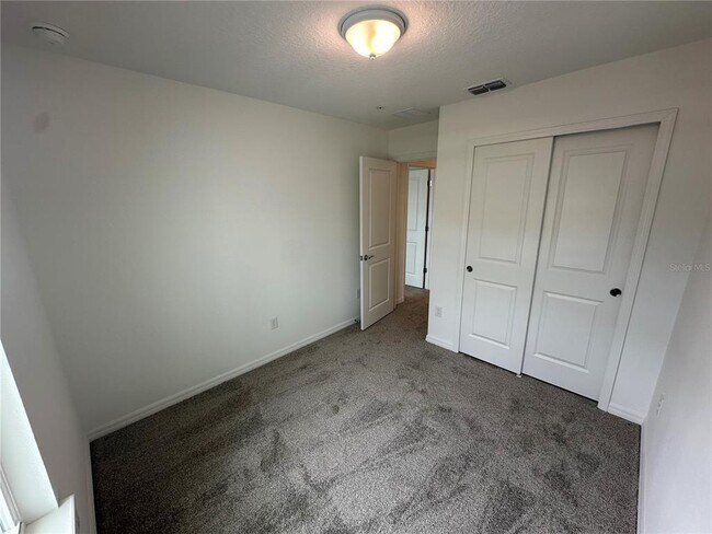 Building Photo - 4620 ORCHARD VIEW Aly