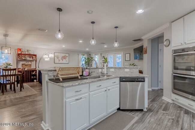 Building Photo - 15078 Durbin Cove Way