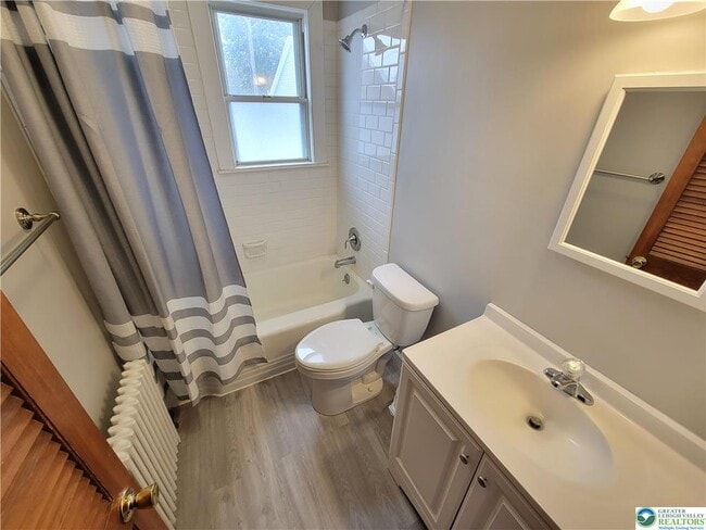 Building Photo - 712 Chestnut St