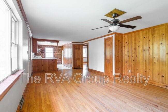 Building Photo - 36 Ferndale Drive