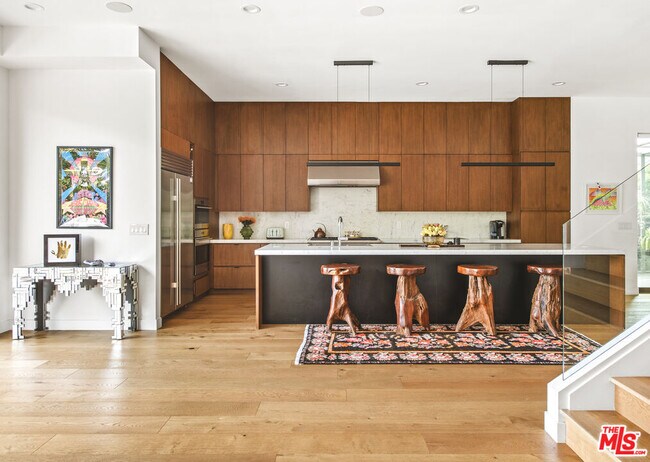 Building Photo - 12662 Rose Ave