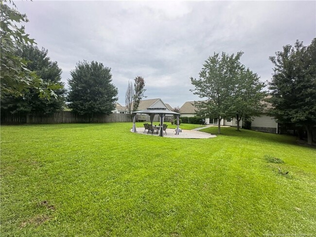 Building Photo - 290 Strike Eagle Dr