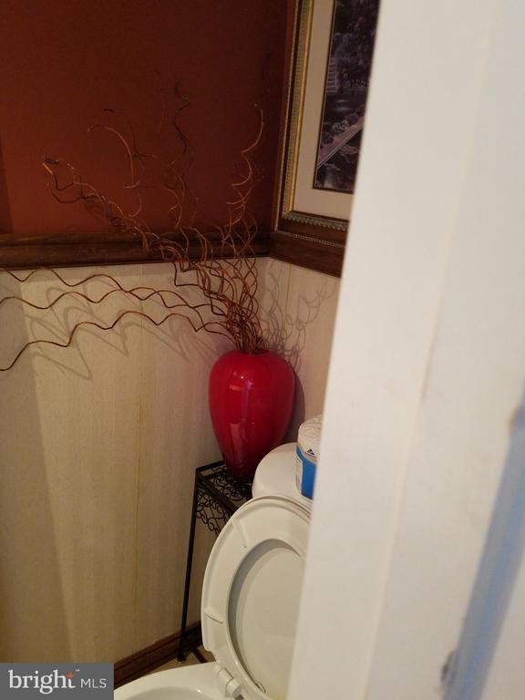 Building Photo - 21227 Delevan Way