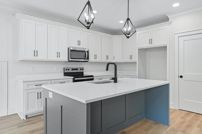 Building Photo - 4380 McCrary Rd