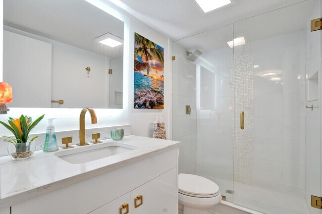 Building Photo - 755 Dotterel Rd