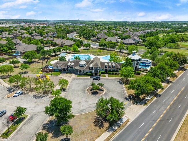 Building Photo - 14424 Heartland Dr