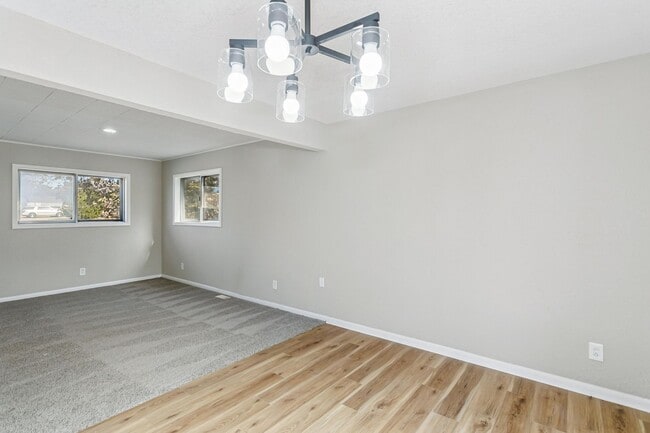 Building Photo - Beautifully Remodeled 4-Bedroom Home with ...