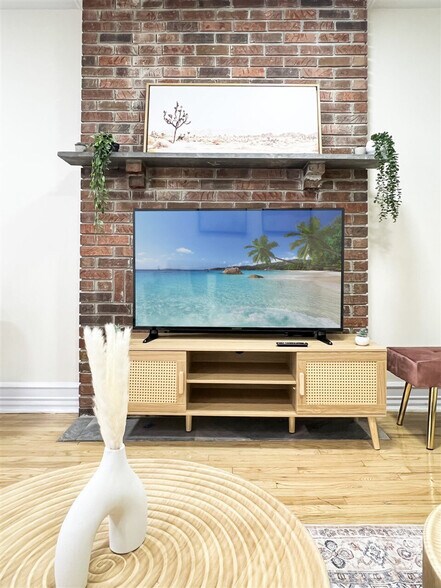 Building Photo - 1830 3rd Ave