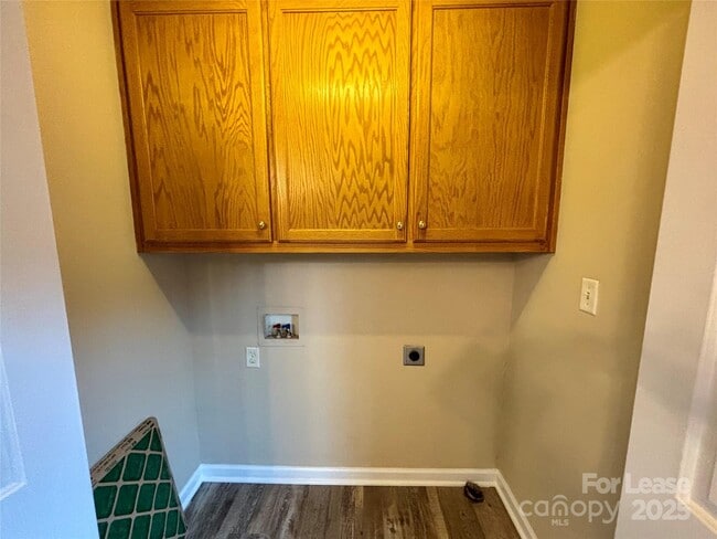 Building Photo - 2801 Union Ridge Dr