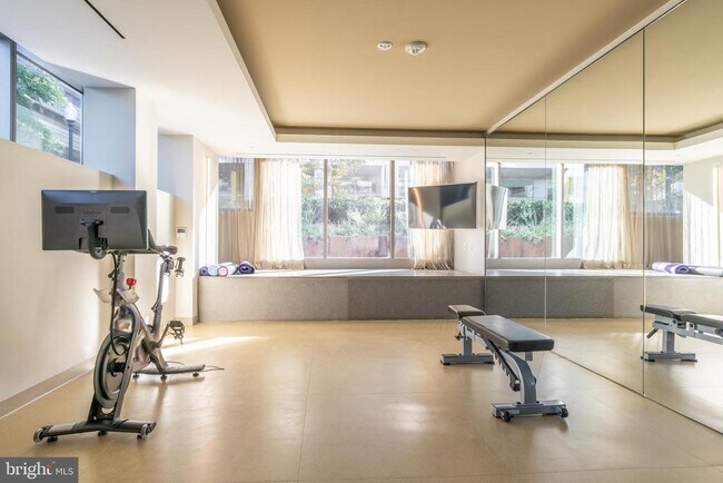 Building Photo - 2501 M St NW