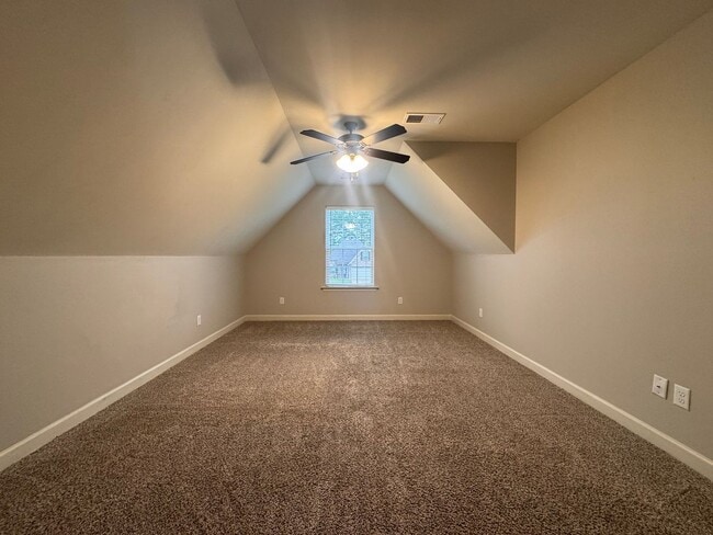 Building Photo - 1029 Hogue Dr