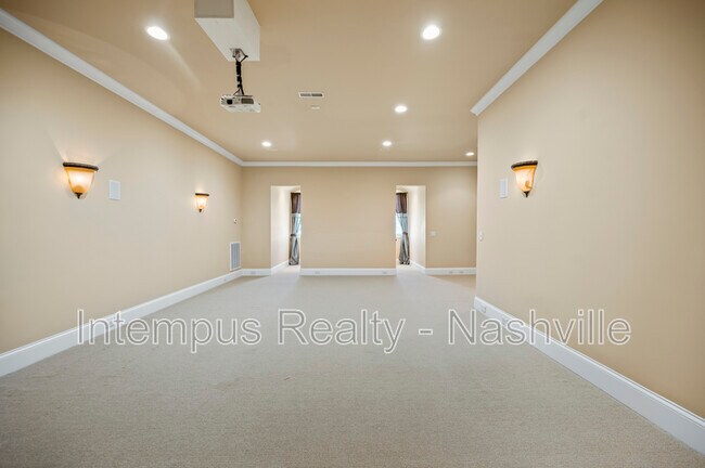 Building Photo - 7 Crooked Stick Ln
