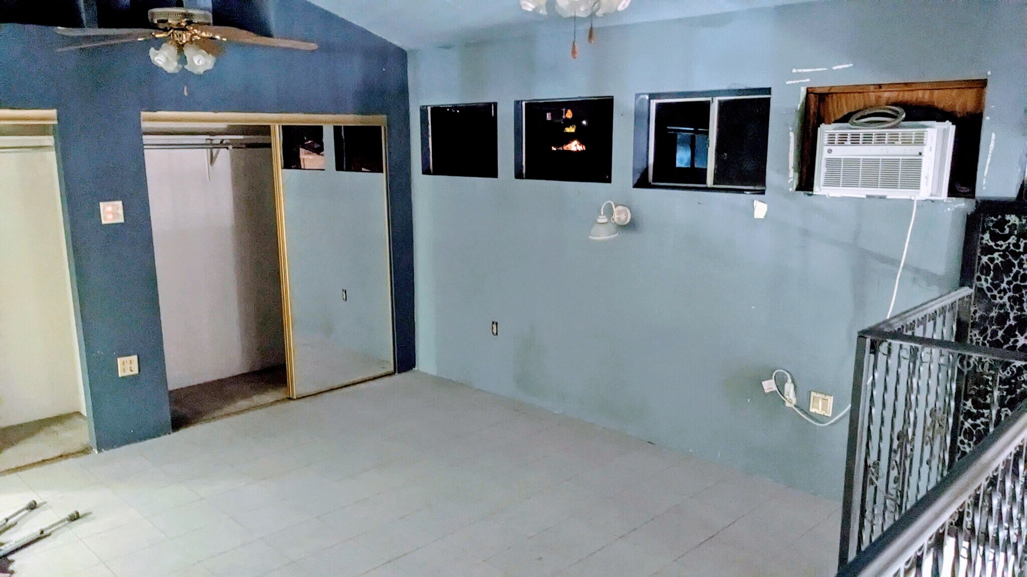 Building Photo - 13 Flamenco Cir