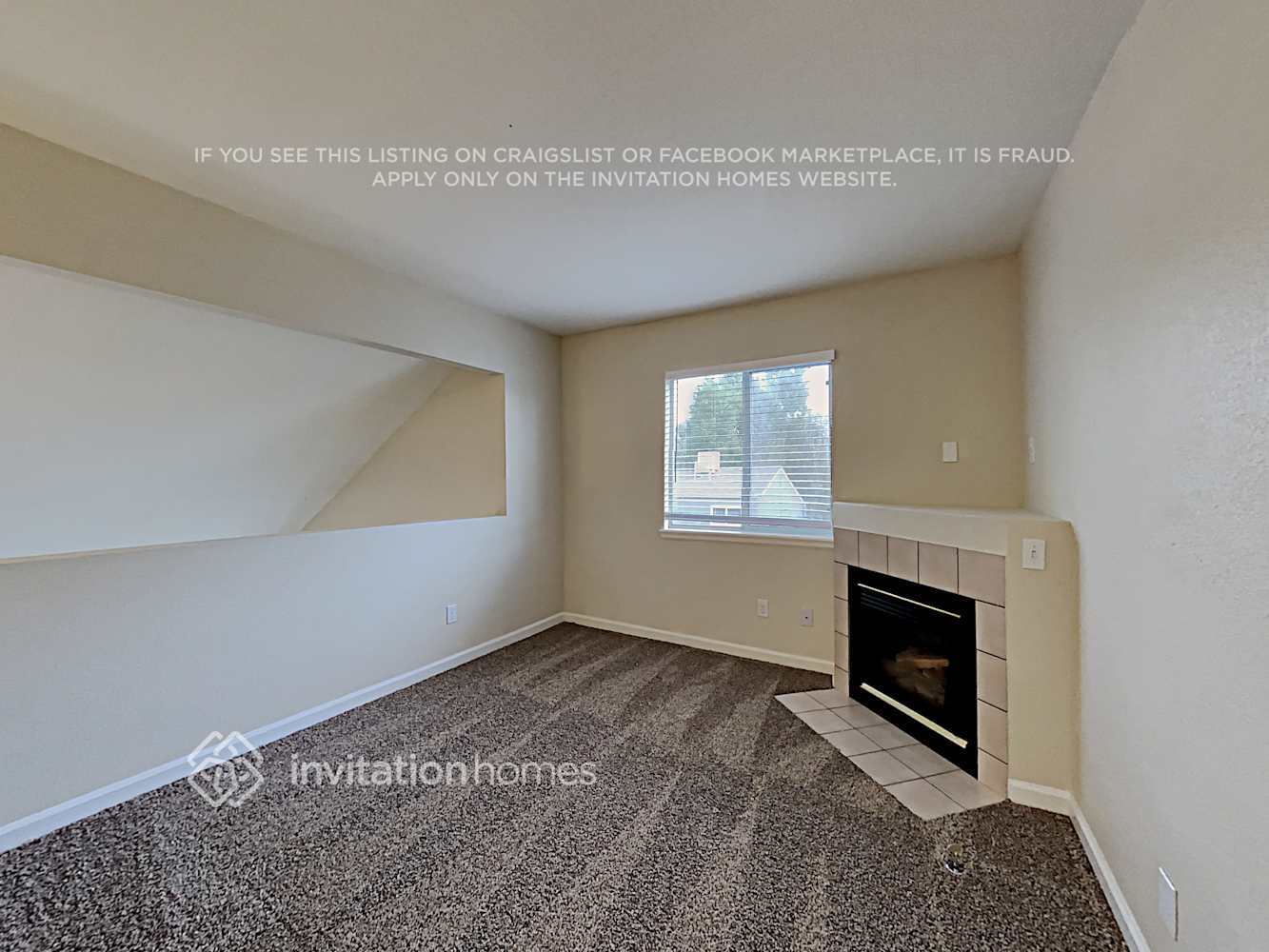 Building Photo - 19106 E Carmel Cir