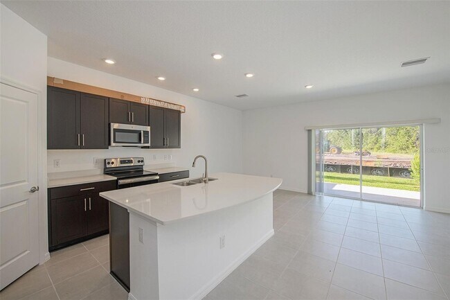 Building Photo - 34206 Polacca Lane
