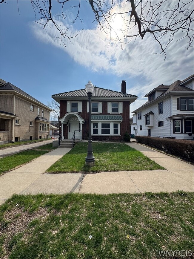 Building Photo - 117 Humboldt Pkwy