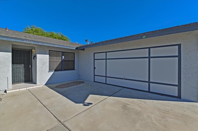 Building Photo - 12931 Morene St