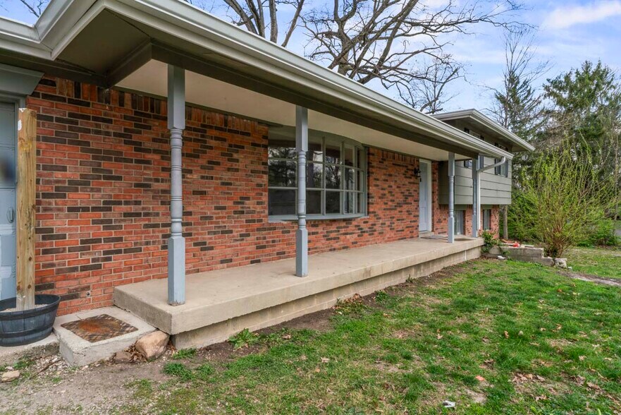 Building Photo - 4308 W Burton Dr