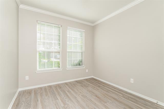 Building Photo - 804 Sheryn Dr