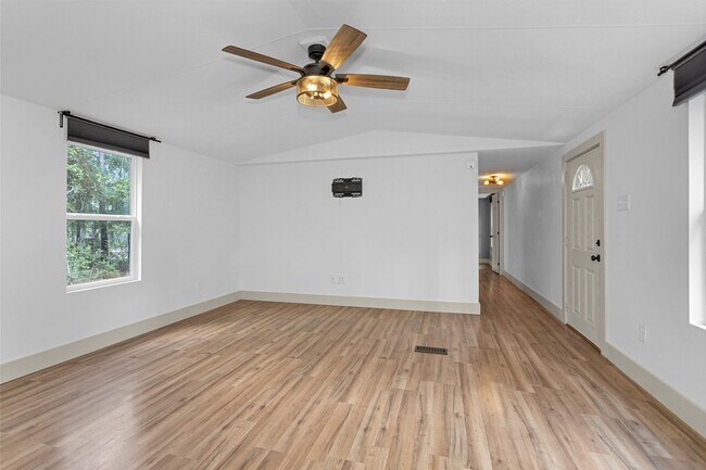 Building Photo - 5500 Penny Rd