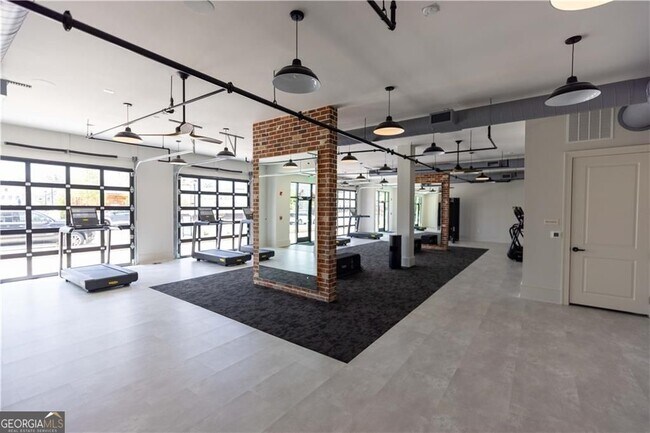 Building Photo - 5430 Howington Ct