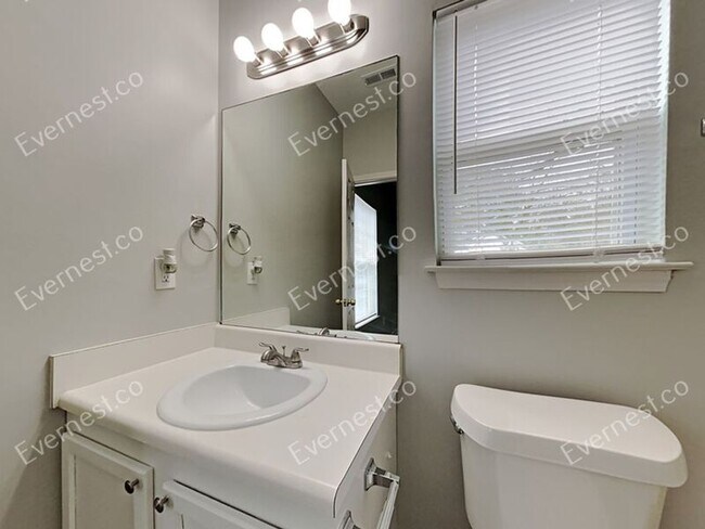 Building Photo - 1003 Sims Ave NW