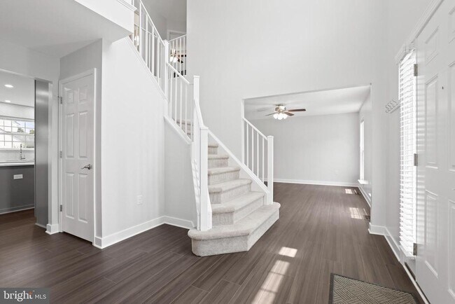 Building Photo - 4001 Mossy Bank Ln