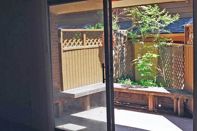 Building Photo - 2 Story Wimbledon Condo!