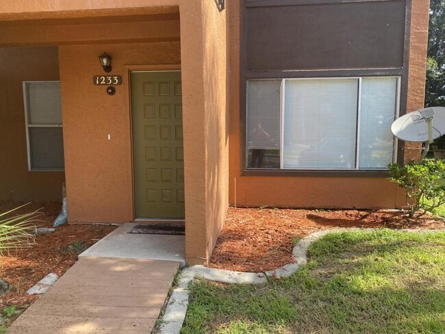 Building Photo - 1233 Sago Palms Blvd