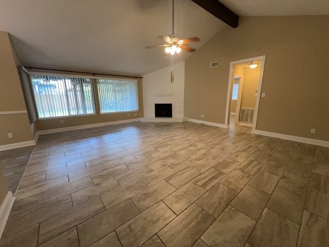 Building Photo - 7702 Tierra Verde Dr