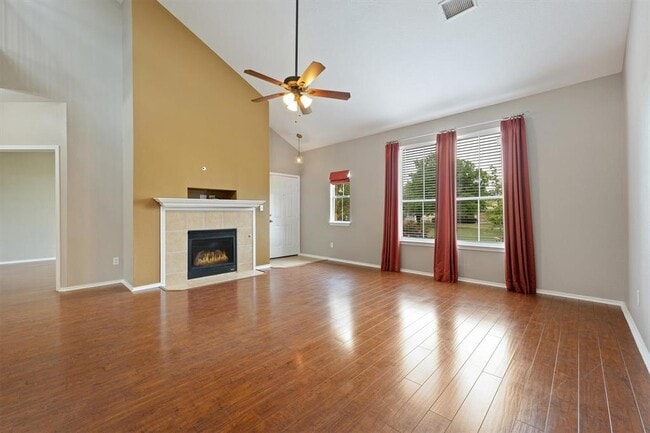 Building Photo - 1506 Wild Basin Ln