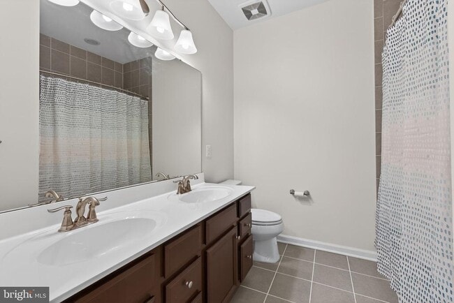 Building Photo - 8129 Greenbelt Station Pkwy