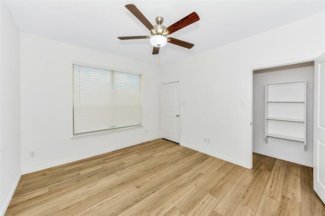 Building Photo - 2600 Starwater Dr