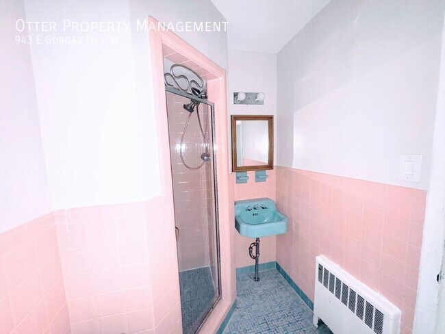 Building Photo - 943 E Gorgas Ln