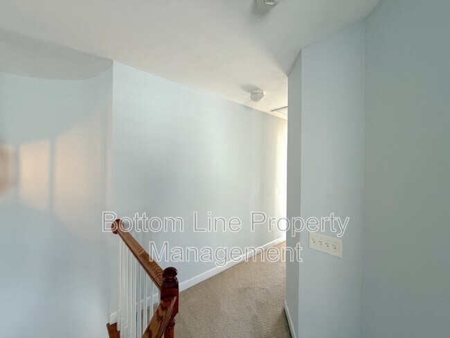 Building Photo - 2420 Early Flight Dr