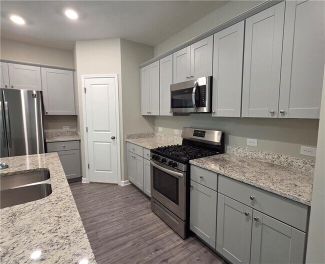 Building Photo - 2088 Nuthatch Dr