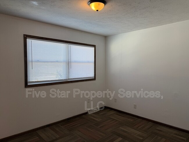 Building Photo - 2851 Taylor Ave