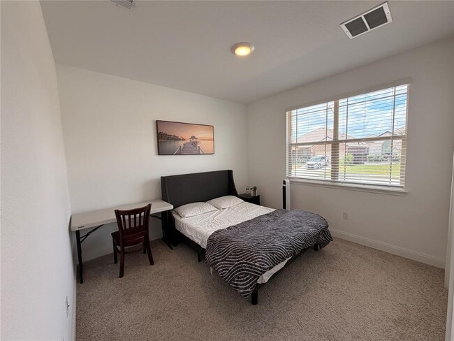 Building Photo - 18017 Stefano Dr