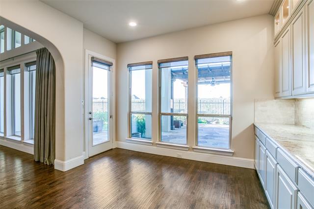 Building Photo - 631 Creekway Dr