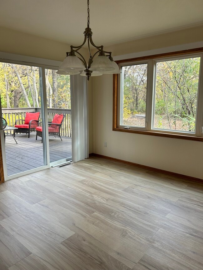 Building Photo - 11385 Edgemere Terrace