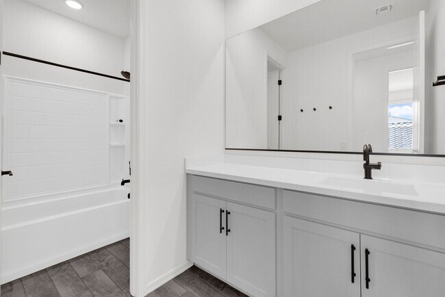 Building Photo - Newly Built 4-bed / 2.5 Bath Home in Quiet...