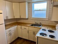 Building Photo - 715 14th St