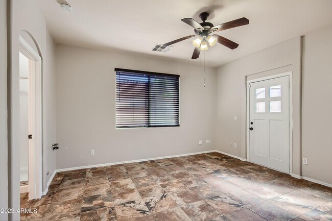 Building Photo - 44131 Kramer Ln