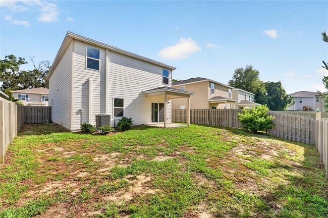 Building Photo - 13633 NW 14th Pl