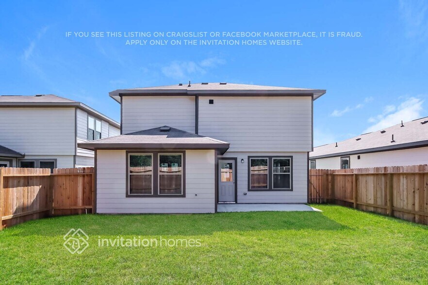 Building Photo - 10767 Sunlit St