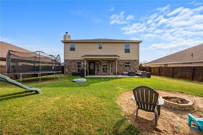 Building Photo - 4103 Dewitt County Ct