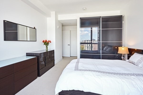 Building Photo - 115 Stuart St